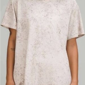 NWOT lululemon All Yours Cirrus Wash tee